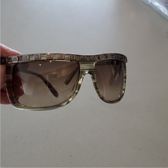 Laura Biagiotti Sunglasses - Shield Style with Detail - Picture 3 of 6